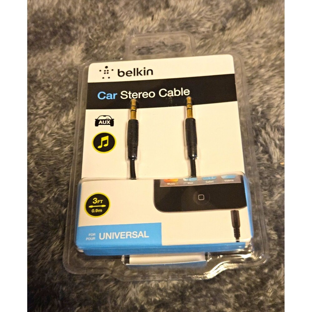 3.5mm AUX Car Audio Cable 3 ft (0.9 m) Black Universal Belkin F8V234
